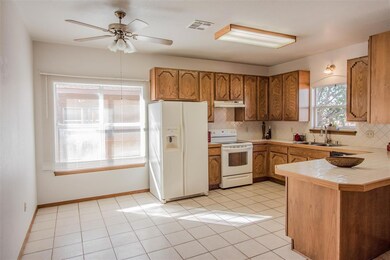 943 San Miguel, Alamogordo, NM 88310 - photo 6