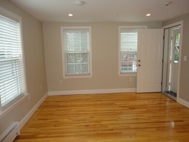 218 Court St unit 1st Floor, Plymouth, MA 02360 - photo 5