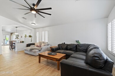 03-Living Room