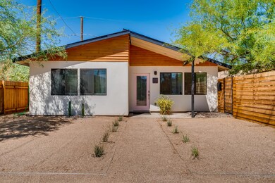 FRONT HOUSE