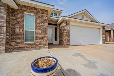 203 E 98th St, Odessa, TX 79765 - photo 3