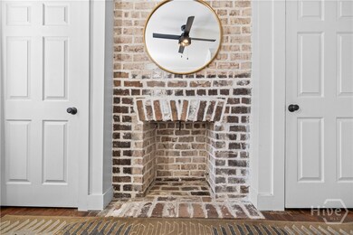 522 E Jones St, Savannah, GA 31401 - photo 6