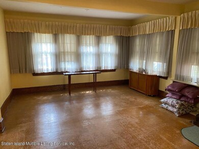 121 Bache Ave, Staten Island, NY 10306 - photo 7