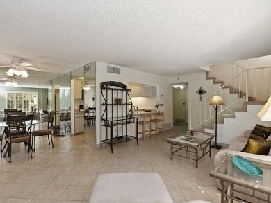 007_Living Room
