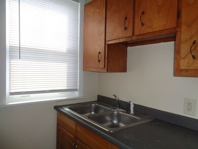 17 Quebec St unit 2, Indian Orchard, MA 01151 - photo 2