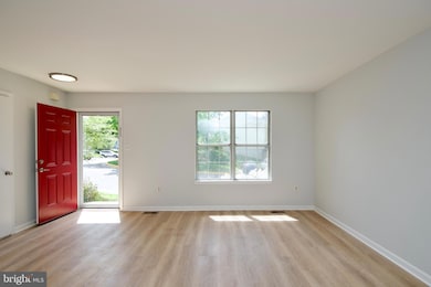 7688 Wolford Way, Lorton, VA 22079 - photo 7