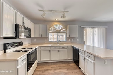 16036 N. 11th Avenue - KITCHEN3