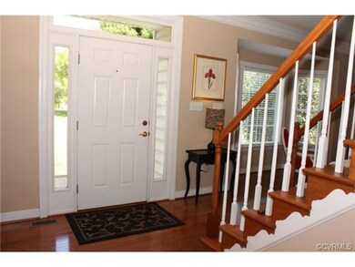 2-Story, Entrance Foyer