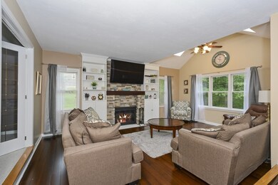59 Hillando Dr, Shrewsbury, MA 01545 - photo 6