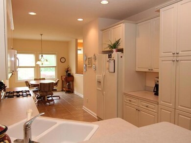 5973 McNaughten Grove Ln, Columbus, OH 43213 - photo 6