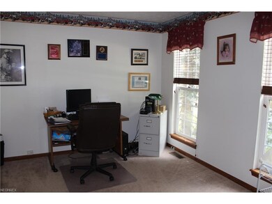 Living Room/Office