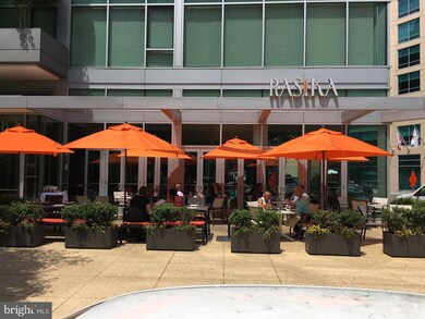 1112 25th St NW unit 3, Washington, DC 20037 - photo 3