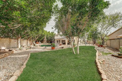 868 W Lobster Trap Dr, Gilbert, AZ 85233 - photo 4