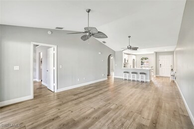 648 Mardel Ct unit 708, Naples, FL 34104 - photo 5