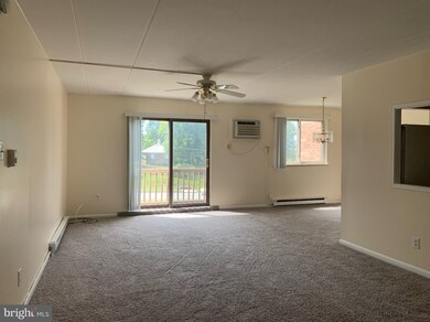 3421 W Chester Pike unit A41, Newtown Square, PA 19073 - photo 3