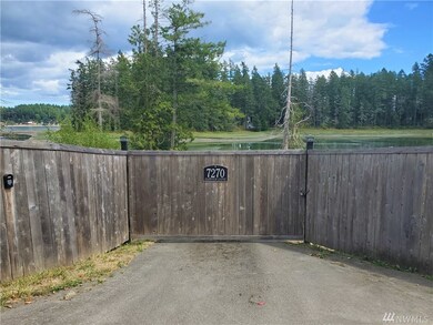 7270 E Grapeview Loop Rd, Allyn, WA 98524 - photo 5