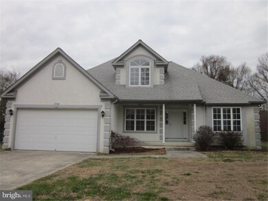 17 Castle Dr, Pennsville, NJ 08070 - photo 3