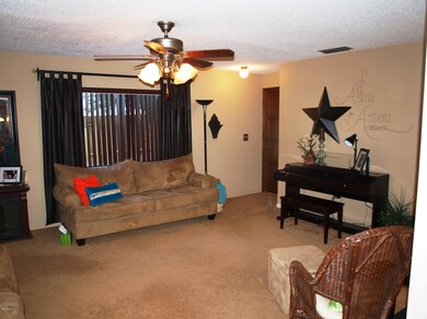 Delys-Living Room1