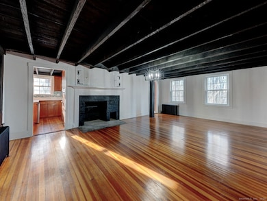 668 Middle Turnpike, Storrs Mansfield, CT 06268 - photo 4