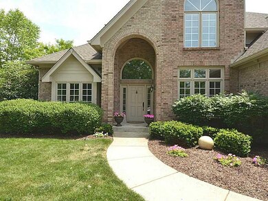 10262 Whitetail Cir, Fishers, IN 46037 - photo 2