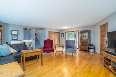 2106 Summerset Ct, Grand Forks, ND 58201 - photo 6