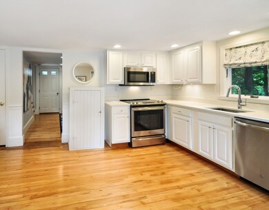 14 Harrington Ave, Concord, MA 01742 - photo 7