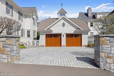 2-Car Garage