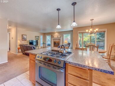 966 Belair Dr, Eugene, OR 97404 - photo 7