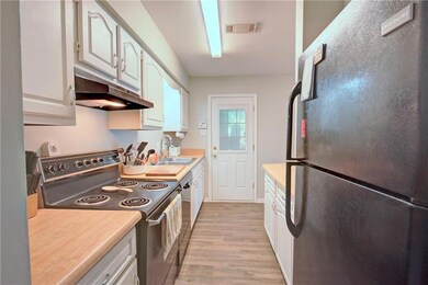 680 S 3rd St, Ponchatoula, LA 70454 - photo 6