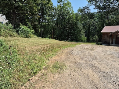 7 Mcgovern Blvd, Crescent, PA 15046 - photo 3