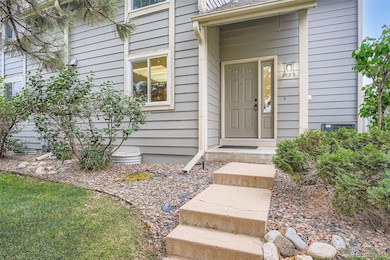 2052 S Worchester Way, Aurora, CO 80014 - photo 3