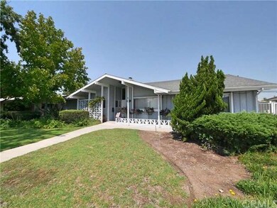 3915 Bouton Dr, Lakewood, CA 90712 - photo 4