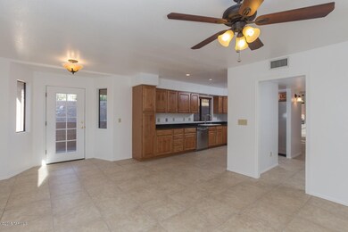 Kitchen 1a