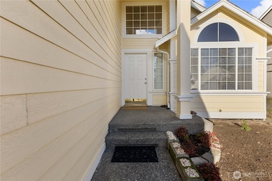 10124 SE 243rd St, Kent, WA 98030 - photo 3