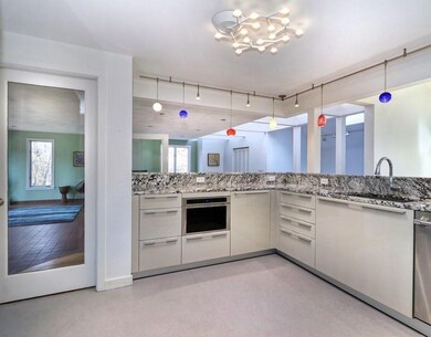 18 Juniper Ridge Rd, Lincoln, MA 01773 - photo 3