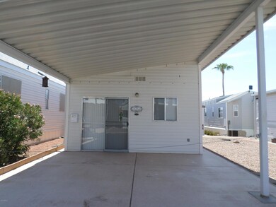 ARIZONA ROOM FRONT VIEW