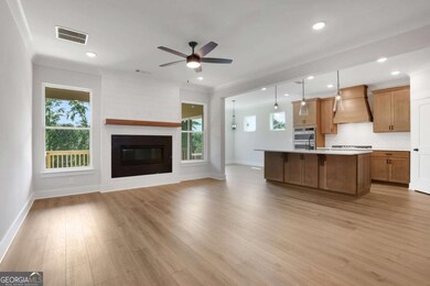 7053 Manchester Dr, Flowery Branch, GA 30542 - photo 7