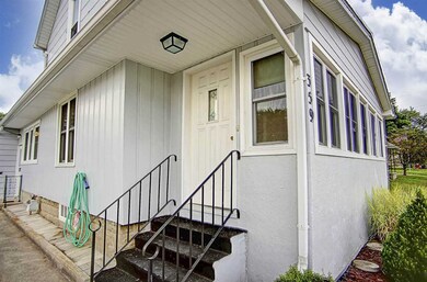 359 W 17th St, Auburn, IN 46706 - photo 4