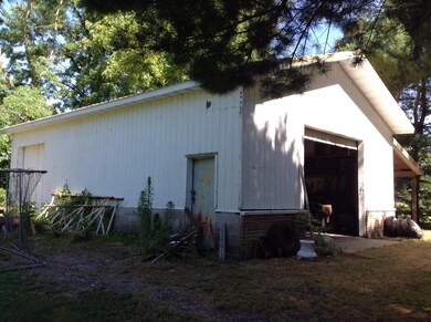 56245 Willow Rd, New Carlisle, IN 46552 - photo 4