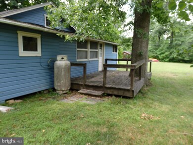 1285 Nursery Rd unit 15, Green Lane, PA 18054 - photo 4