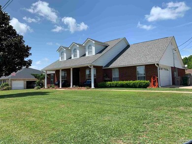 2406 Ursula Ln, Pensacola, FL 32526 - photo 2