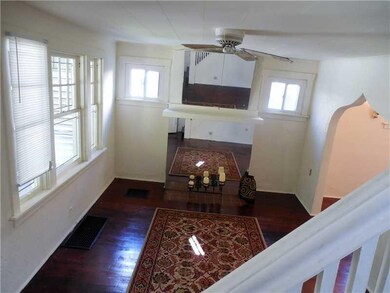 Living Room. Nice-Sized 17x12 Living Room; Classy 