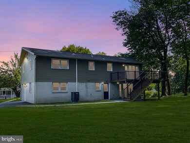 436 Thomas St, Alburtis, PA 18011 - photo 3