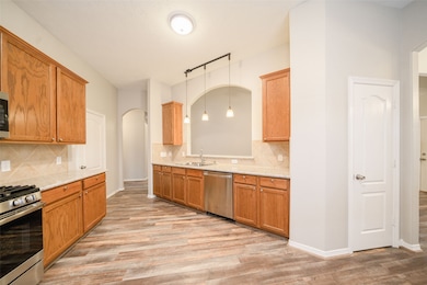 28715 Hidden Cove Dr, Magnolia, TX 77354 - photo 6