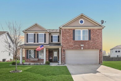 2159 Cedarmill Dr, Franklin, IN 46131 - photo 2