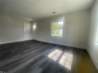 728 Bolling St, Franklin, VA 23851 - photo 5