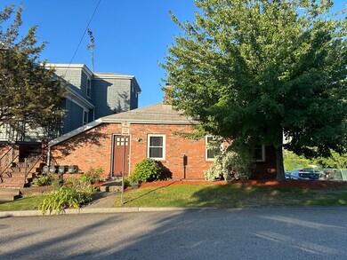 569 Winthrop St unit 1, Rehoboth, MA 02769 - photo 2