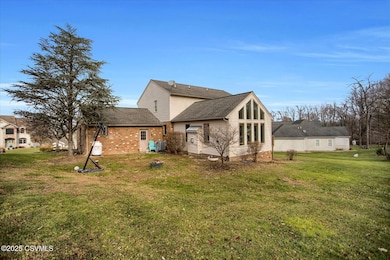 676 Villa Vista Ave, Lewisburg, PA 17837 - photo 7