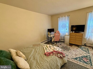 43 E Franklin St unit A, Greencastle, PA 17225 - photo 7