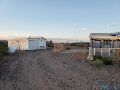 7560 N Boundary St, Columbus, NM 88031 - photo 6